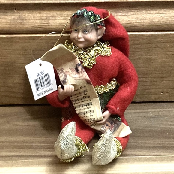 Santa's Workshop Cloth Doll Ornament Holding Music Sheet # 96000 - Picture 2 of 4